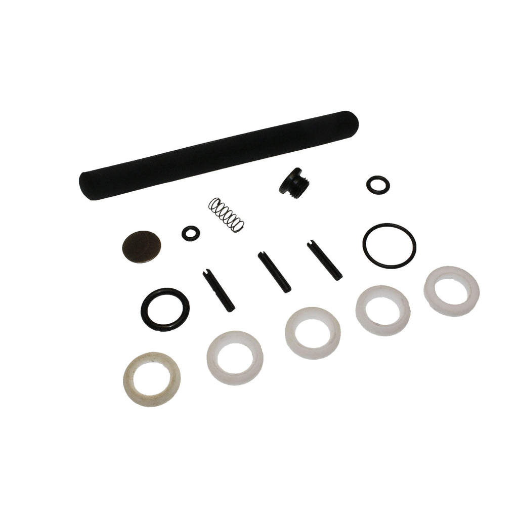 Repair Kit for TX-00 Rammer Kit Includes: (1) - TX-00196 Flutter Valve (1) - TX-00302 Throttle Valve "O" Ring (1) - TX-001060 Throttle Valve Cap (1) - TX-001200 Outer Bushing O.D. "O" Ring (1) - Texas Pneumatic TX-00-RK